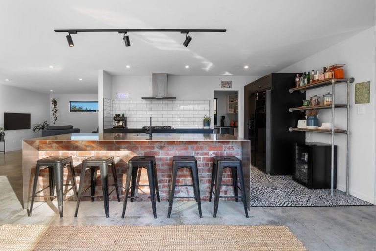 Photo of property in 29 Newbrook Terrace, Darfield, 7510