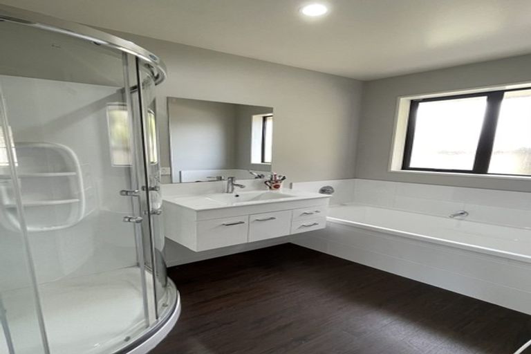 Photo of property in 16a Surrey Street, Linwood, Christchurch, 8062