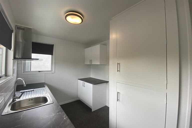 Photo of property in 2/93 Springfield Road, St Albans, Christchurch, 8014