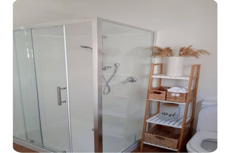 Photo of property in 94a Simpson Road, Papamoa Beach, Papamoa, 3118