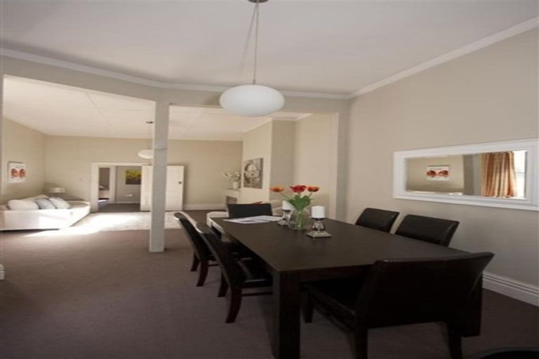 Photo of property in 17 Elizabeth Street, Mount Victoria, Wellington, 6011