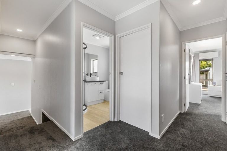 Photo of property in 22 Villa Place, Bell Block, New Plymouth, 4312