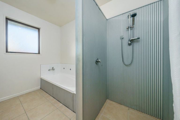 Photo of property in 48 Rob Roy Lane, Wanaka, 9305