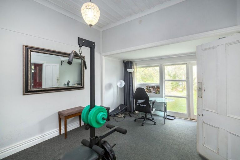 Photo of property in 12 Clifton Avenue, Carterton, 5713