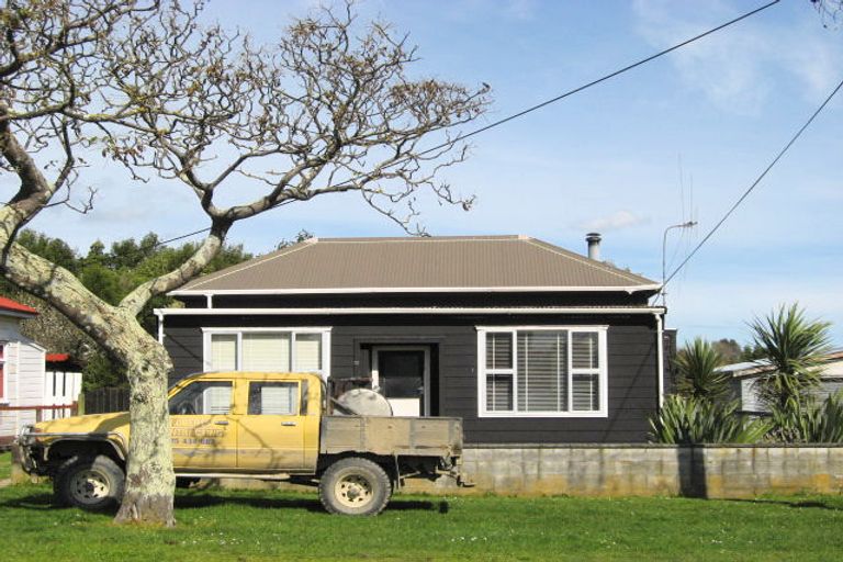 Photo of property in 22 Vance Street, Shannon, 4821