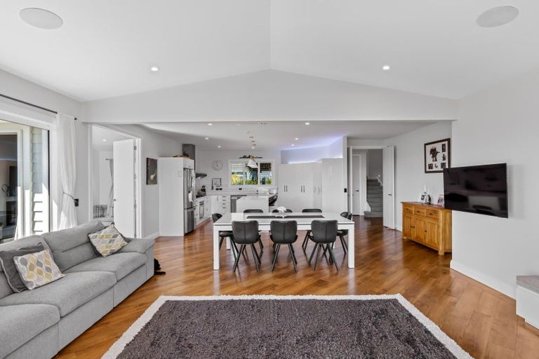 Photo of property in 16 Palm View Terrace, Gulf Harbour, Whangaparaoa, 0930