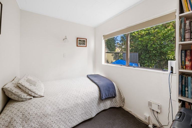 Photo of property in 34 James Cook Street, Havelock North, 4130