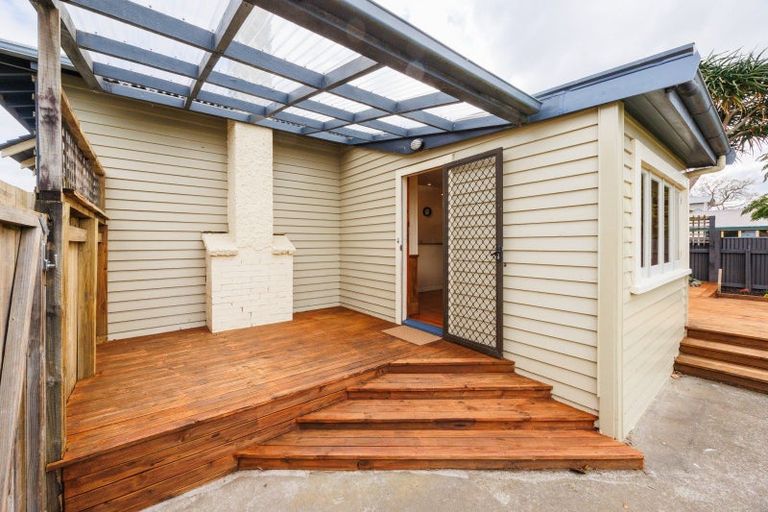 Photo of property in 8 Karamu Avenue, Takaro, Palmerston North, 4410