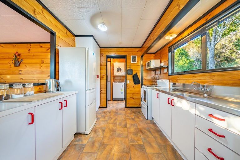 Photo of property in 34a Norana Road, Maoribank, Upper Hutt, 5018