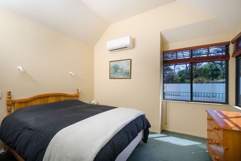 Photo of property in 7 Holgate Avenue, Herald Island, Auckland, 0618