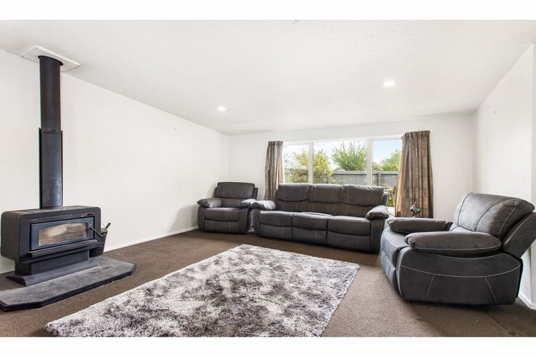 Photo of property in 6 King Street, Doyleston, 7682