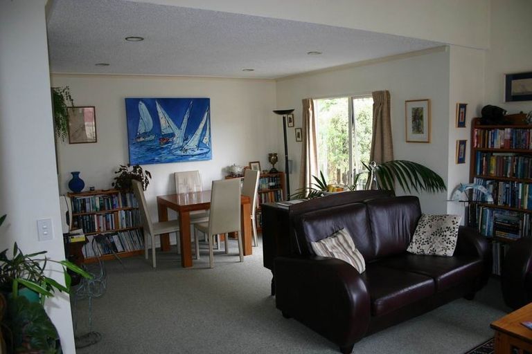 Photo of property in 4a Macdonald Crescent, Te Aro, Wellington, 6011