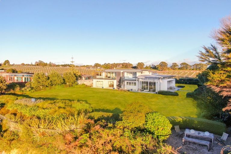 Photo of property in 76 Admirals Way, Ruby Bay, Mapua, 7173