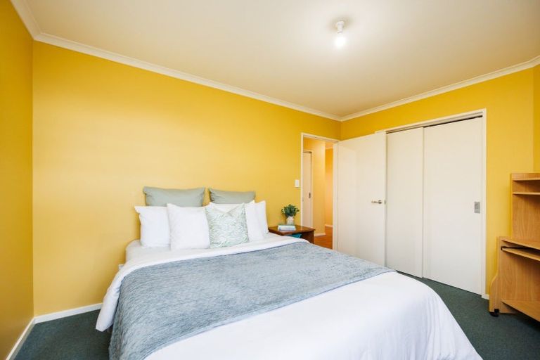 Photo of property in 25 Schnell Drive, Kelvin Grove, Palmerston North, 4414