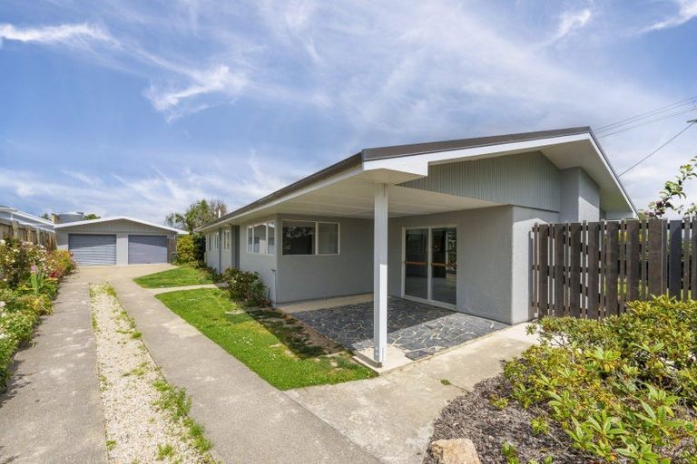 Photo of property in 2 Argyle Street, Weston, Oamaru, 9401