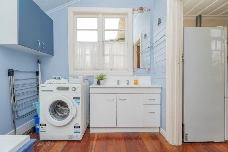 Photo of property in 35 Pa Road, Hahei, Whitianga, 3591