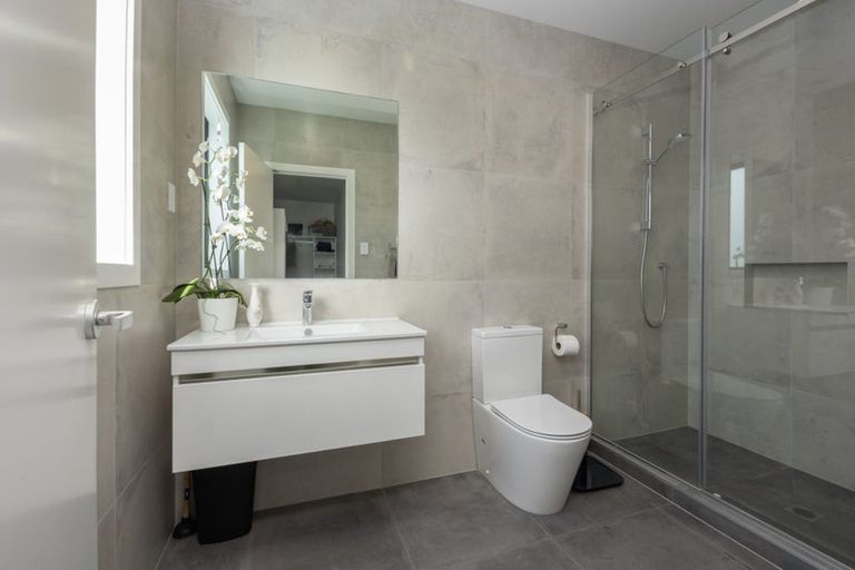 Photo of property in 18 Jane Maree Road, Kumeu, 0810