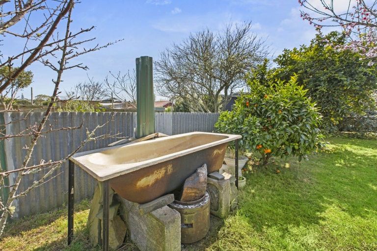 Photo of property in 23 Lorenzen Bay Road, Raglan, 3225