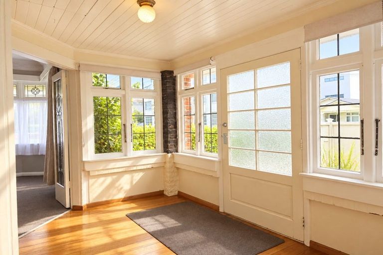 Photo of property in 38 Kensington Avenue, Petone, Lower Hutt, 5012