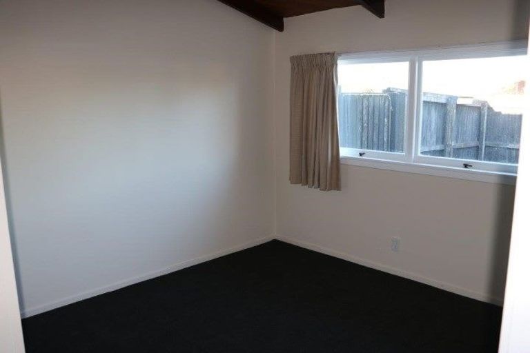 Photo of property in 93 Grahams Road, Burnside, Christchurch, 8041