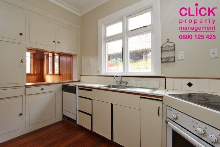 Photo of property in 35 Sutherland Street, Dunedin Central, Dunedin, 9016