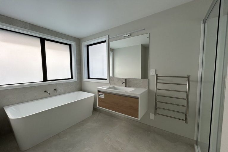 Photo of property in 9 Barque Crescent, Whitby, Porirua, 5024