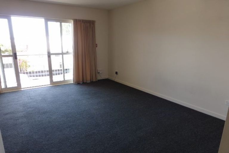 Photo of property in 23/30 Mathesons Road, Phillipstown, Christchurch, 8011