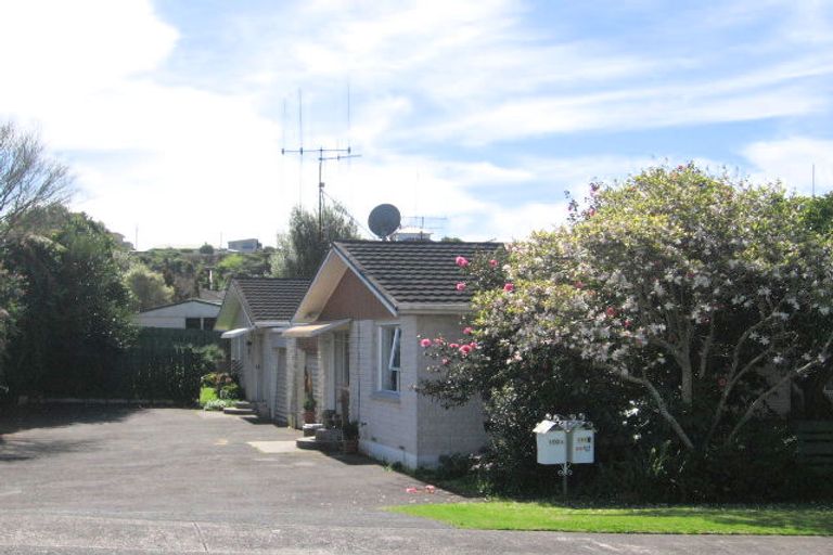 Photo of property in 102a Hinewa Road, Otumoetai, Tauranga, 3110