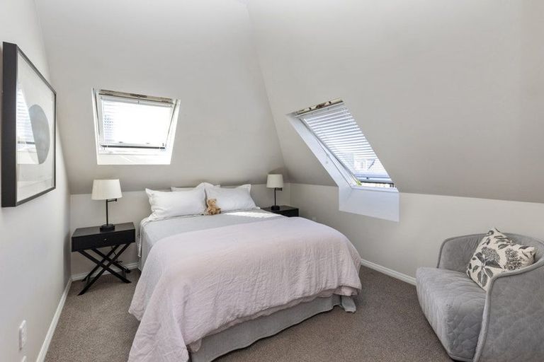Photo of property in 79b Leinster Road, Merivale, Christchurch, 8014