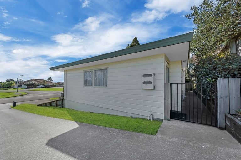 Photo of property in 7a Valley Road, Waiuku, 2123