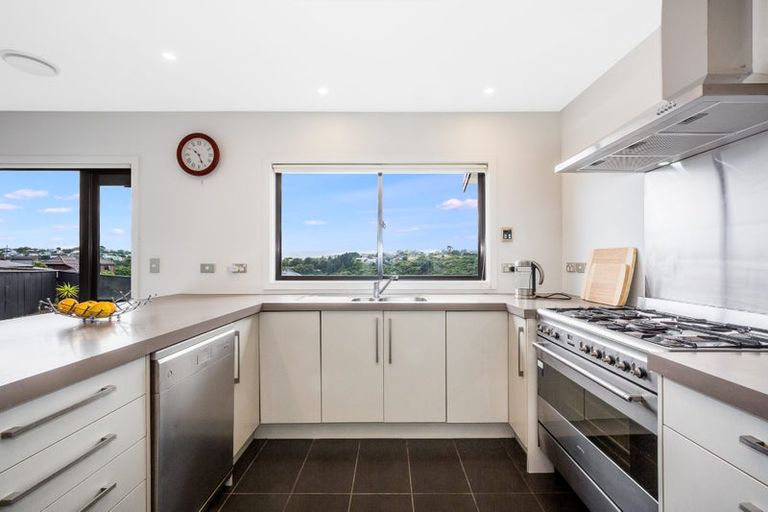 Photo of property in 84 Te Puia Drive, Aotea, Porirua, 5024