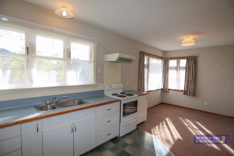 Photo of property in 10 Leamington Street, Addington, Christchurch, 8024