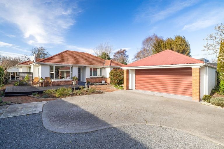 Photo of property in 80 Withells Road, Avonhead, Christchurch, 8042