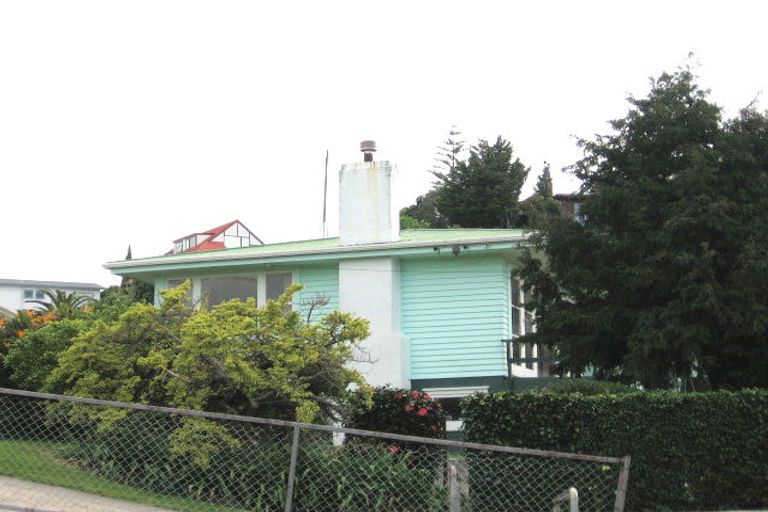 Photo of property in 32 Windsor Road, Bellevue, Tauranga, 3110