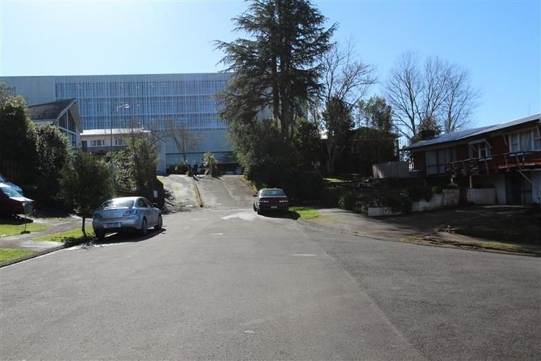 Photo of property in 3/5 Scotland Place, Hillcrest, Hamilton, 3216