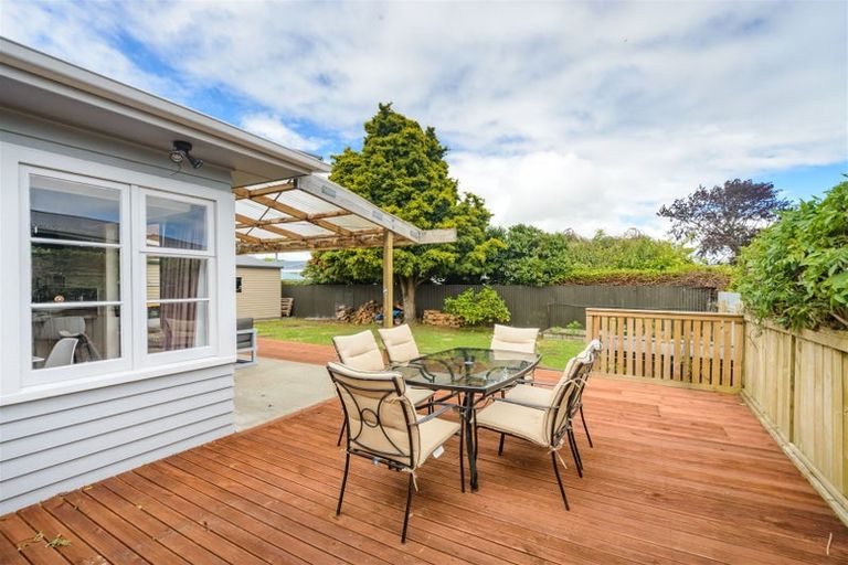 Photo of property in 19 Winchester Street, Awapuni, Palmerston North, 4412