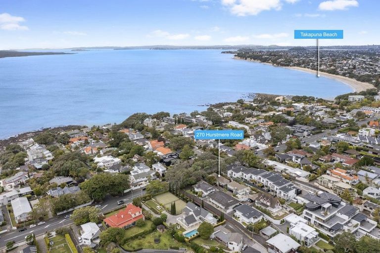 Photo of property in 270 Hurstmere Road, Takapuna, Auckland, 0622