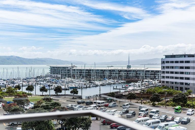 Photo of property in Piermont Apartments, 6f/82 Cable Street, Te Aro, Wellington, 6011