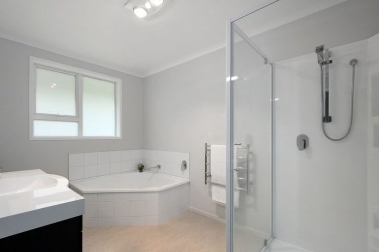 Photo of property in 10 Twin Oak Avenue, Papamoa Beach, Papamoa, 3118