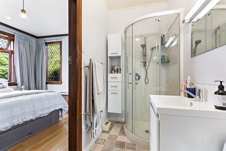 Photo of property in 6 Terrace End, Lansdowne, Masterton, 5810