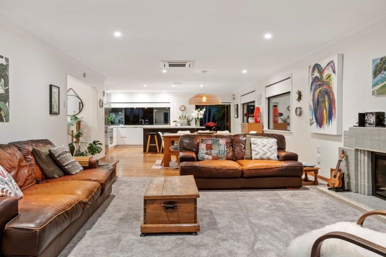 Photo of property in 166 Valley Road, Mount Maunganui, 3116