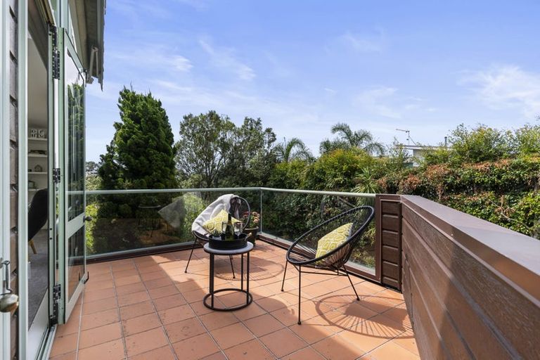 Photo of property in 1/85 Castor Bay Road, Castor Bay, Auckland, 0620