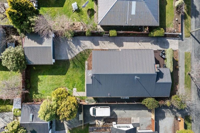 Photo of property in 21 Teesdale Street, Burnside, Christchurch, 8053