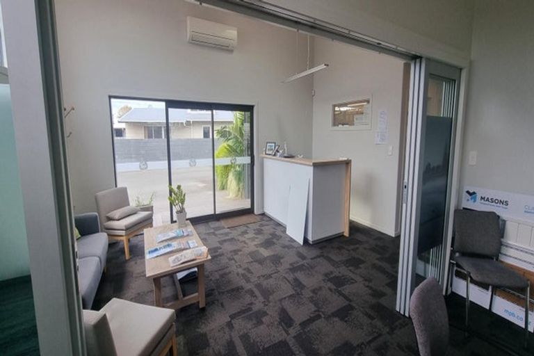 Photo of property in 8 Palliser Place, Mount Maunganui, 3116