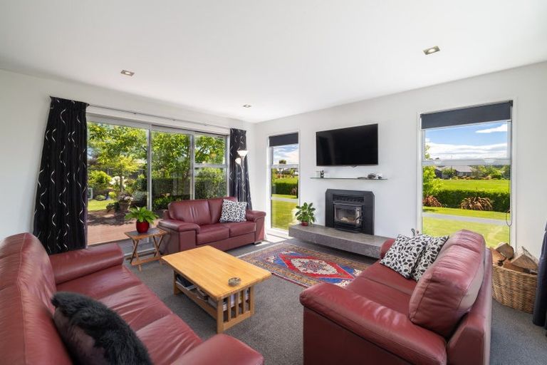 Photo of property in 9 Shepherd Avenue, West Melton, 7618