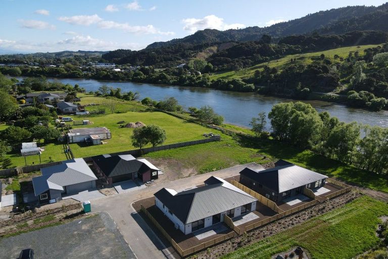 Photo of property in 11 Houpara Place, Ngaruawahia, 3720