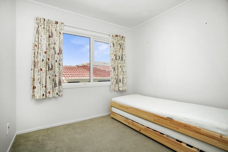 Photo of property in 6a Beach Road, Titahi Bay, Porirua, 5022