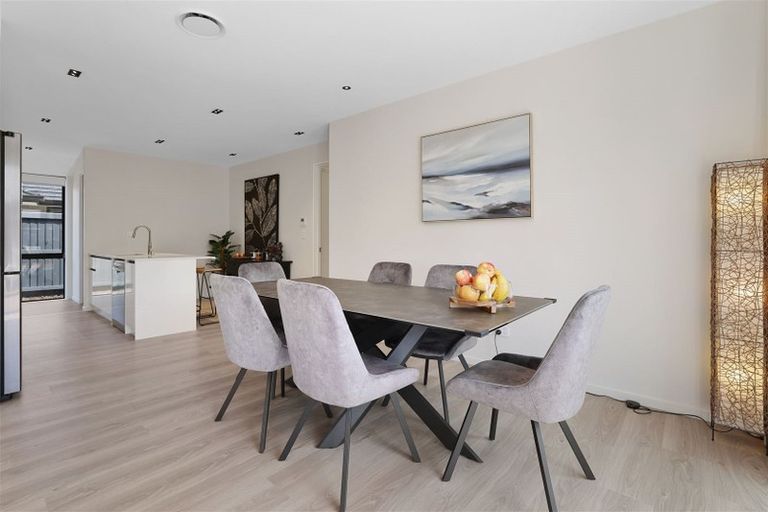 Photo of property in 35 Whitburn Avenue, Halswell, Christchurch, 8025