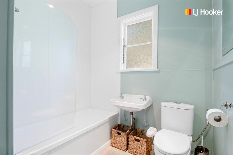 Photo of property in 25 Prospect Bank, Wakari, Dunedin, 9010