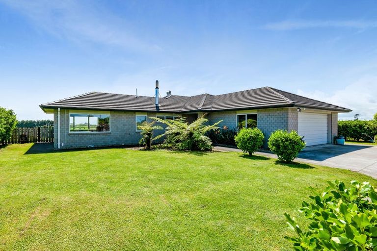 Photo of property in 313 Egmont Road, Hillsborough, New Plymouth, 4372